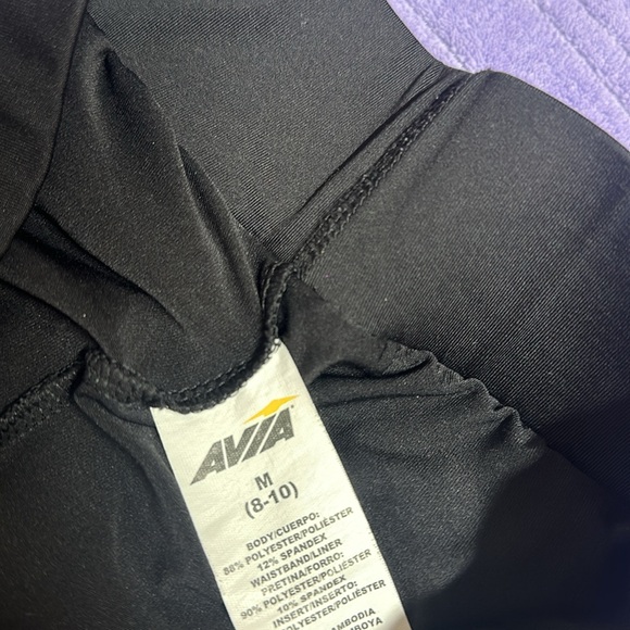 Avia shorts bundle size medium - Picture 2 of 6